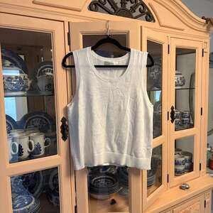 Lilly Pulitzer White Knit Sleeveless Sweater Tank Top Vest size Large